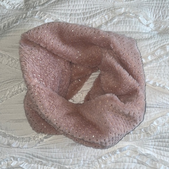 Dusty pink infinity scarf with gold specs, furry. very soft! - Picture 1 of 4
